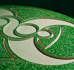 Crop circle table detail